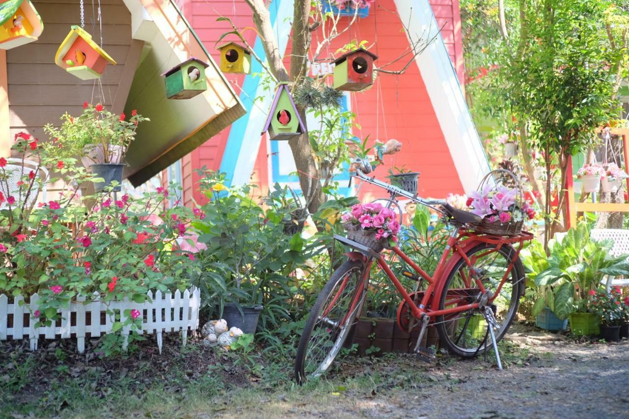 A Houses Homestay Nakhonratchasima Esterno foto