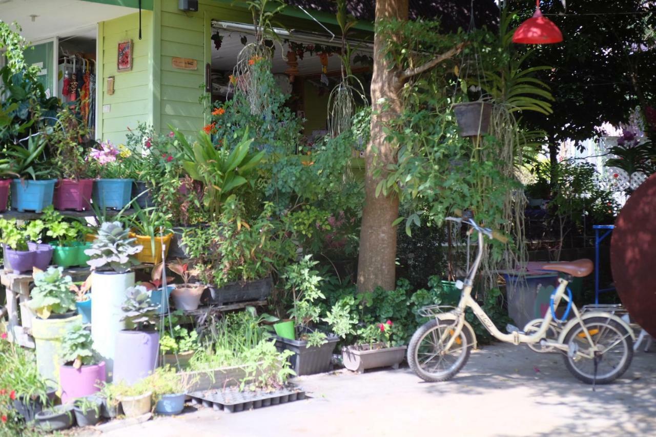 A Houses Homestay Nakhonratchasima Esterno foto