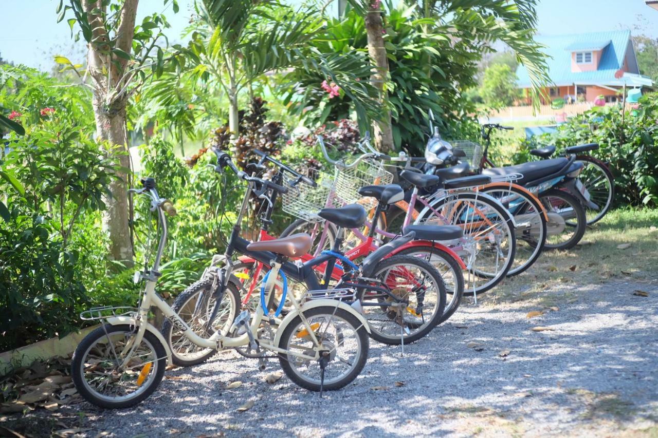 A Houses Homestay Nakhonratchasima Esterno foto