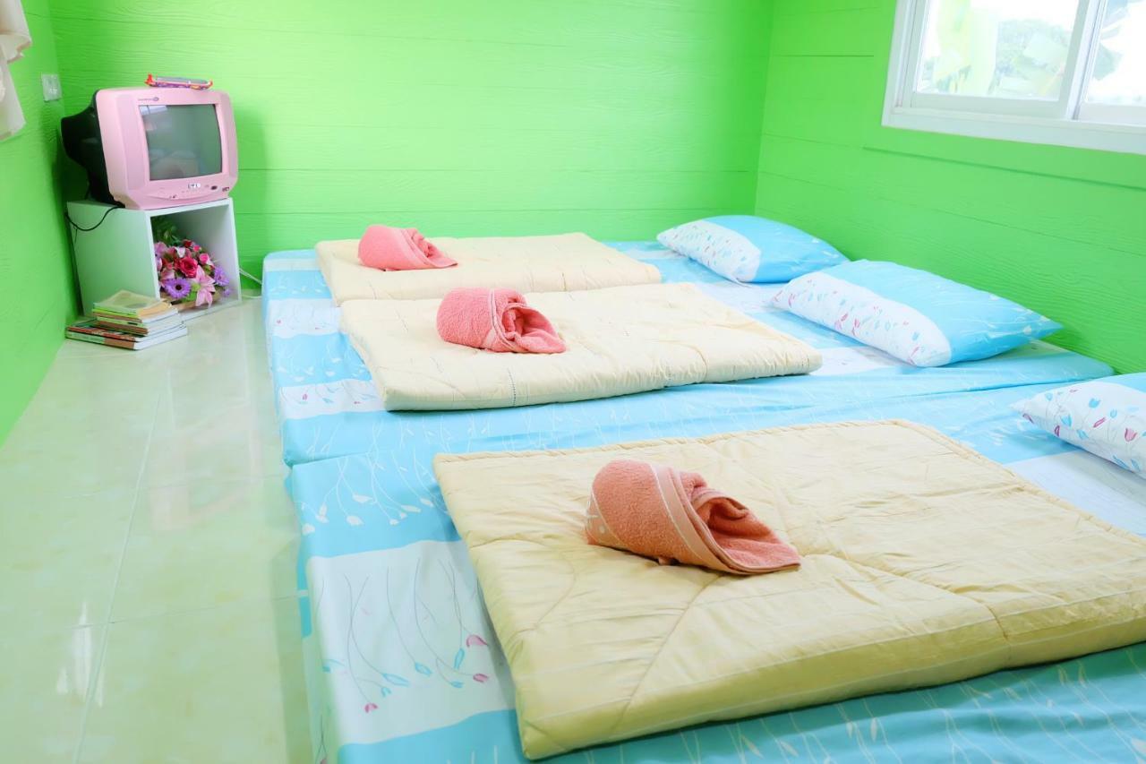 A Houses Homestay Nakhonratchasima Esterno foto
